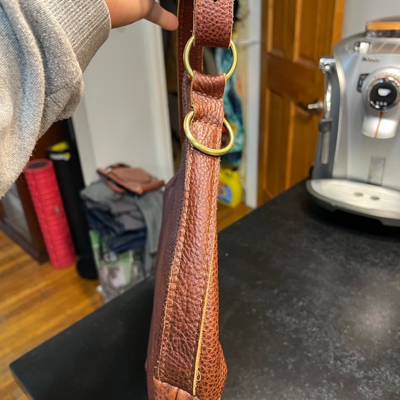 Portland Leather Rich Brown Shoulder Bag - Picture 2 of 7